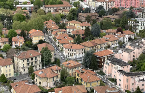 Via Belgirate 15a (trilocale 1° piano App. 6)